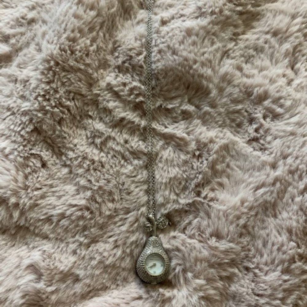 Marc Jacobs Pear Pendant Necklace